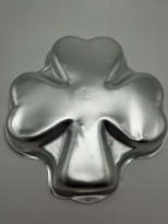 shamrock cake pan