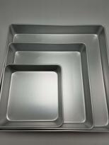 square set of four cake pans