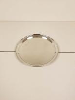 round serving tray